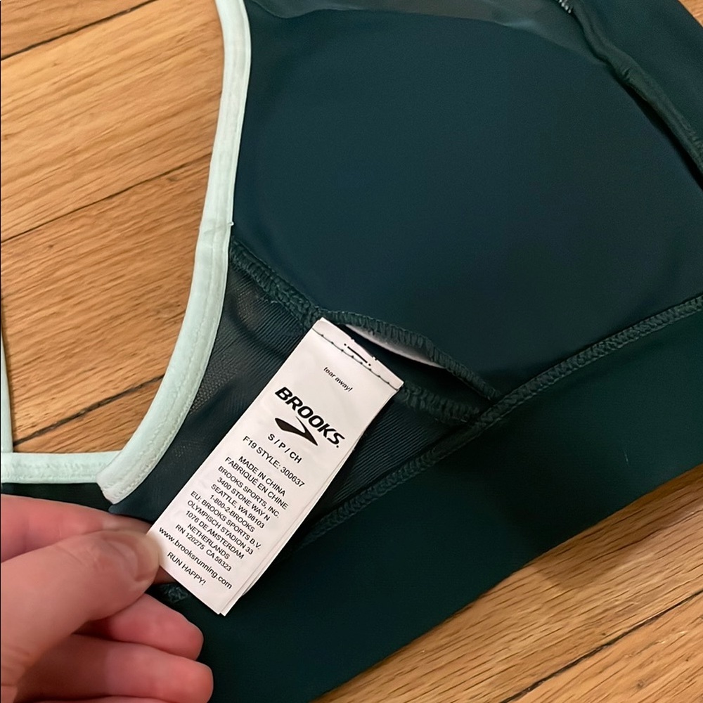 NWT Brooks Racerback Zip Sports Bra - Picture 3 of 5